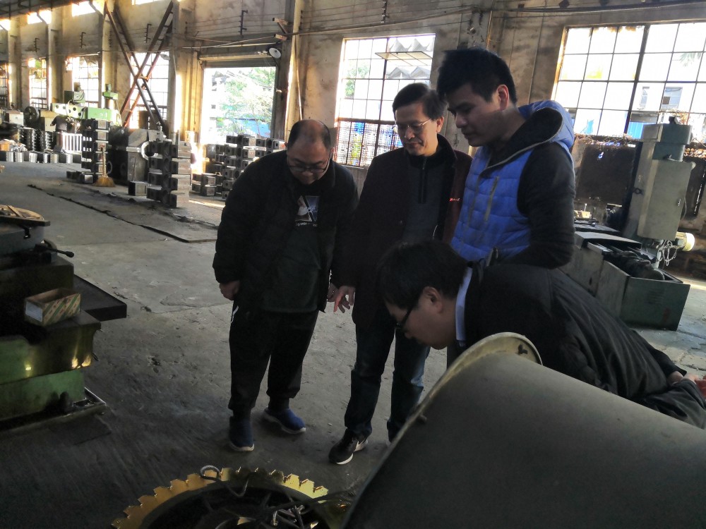 动漫屋
党委陈为旭书记一行到校友企业福建金泉集团走访调研736fc68549e76ae2