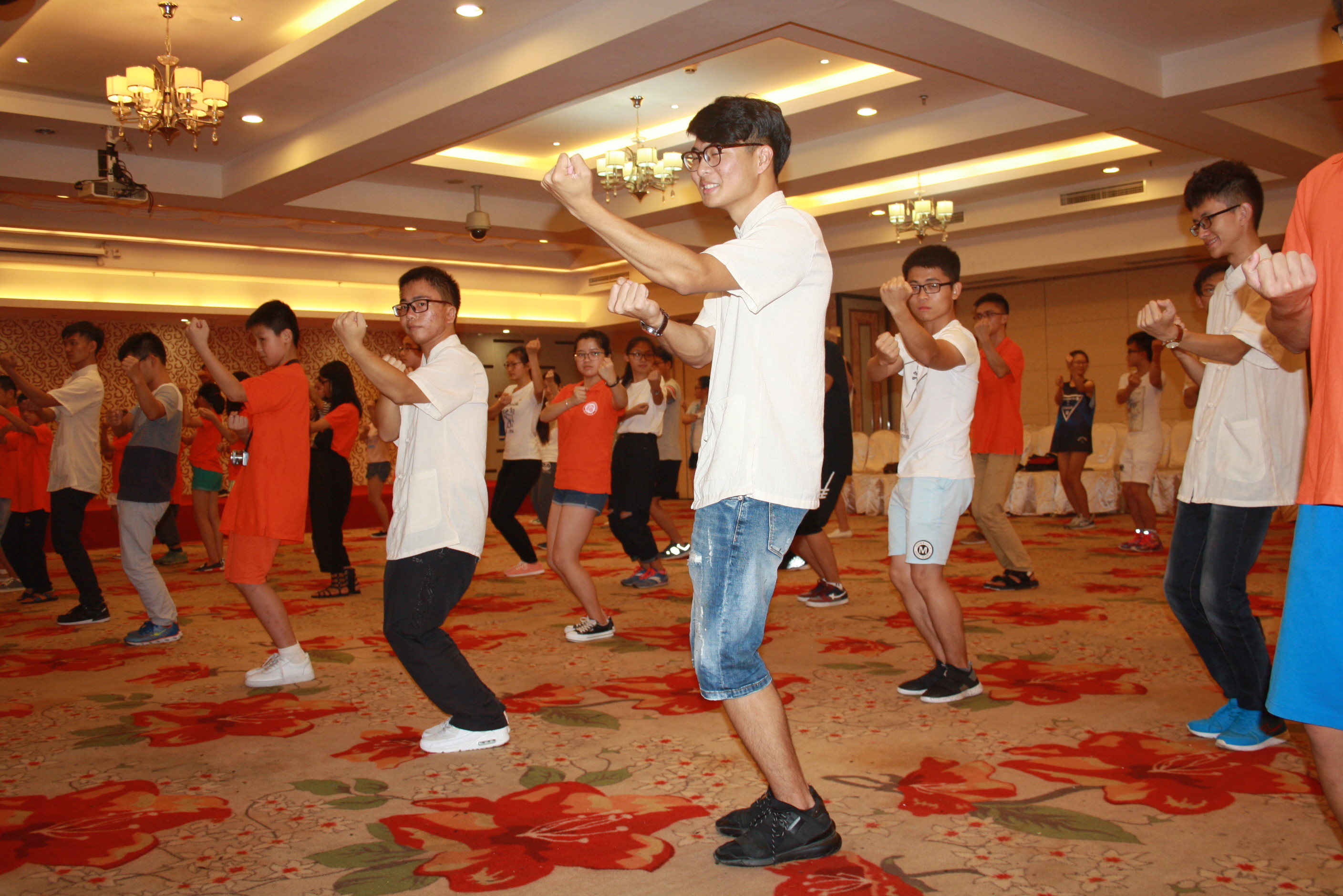 8.练习太极拳 8.练习太极拳